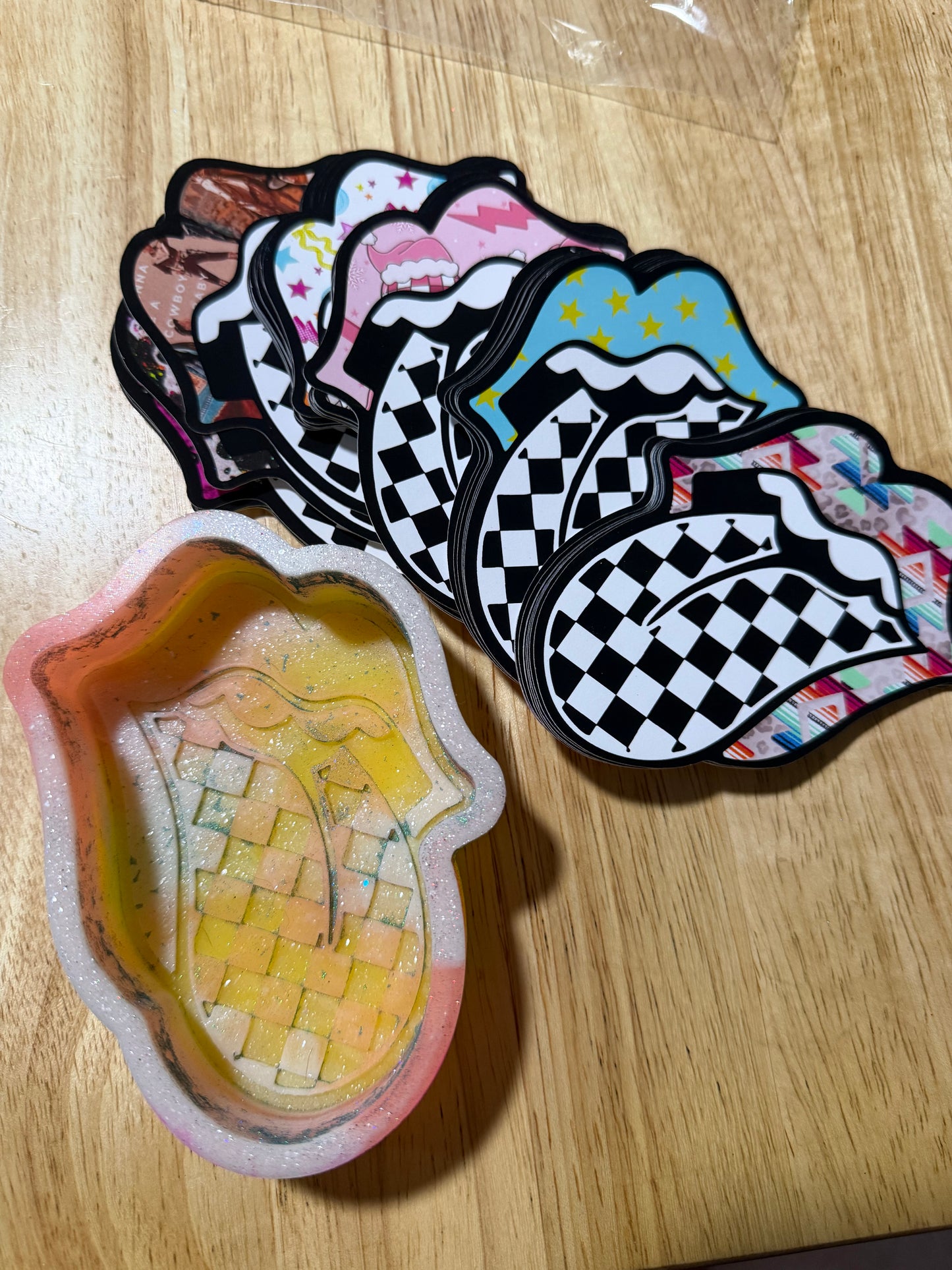 RRMC Tongue & 43 cardstock