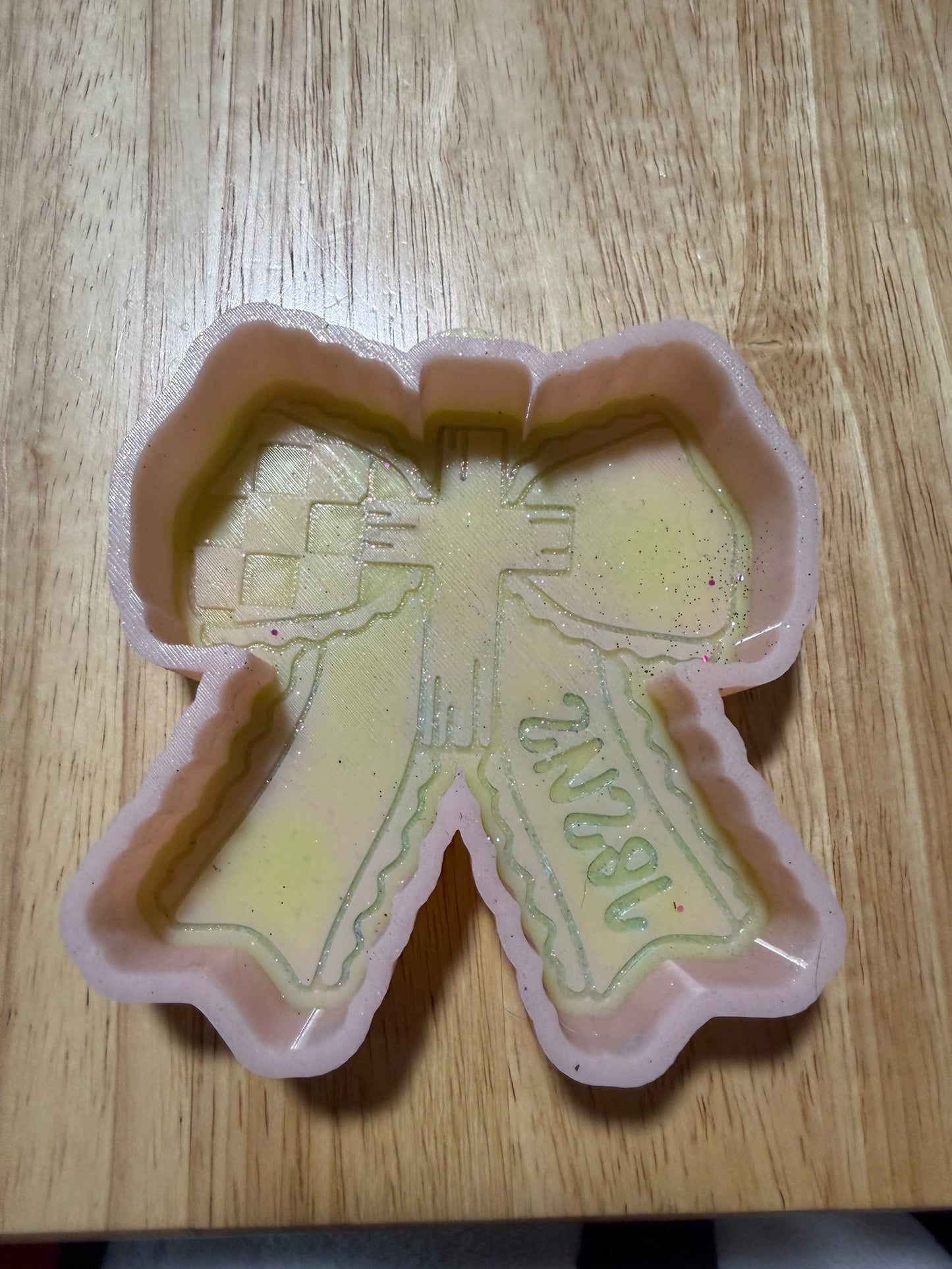 Midwestern Made Jesus bow