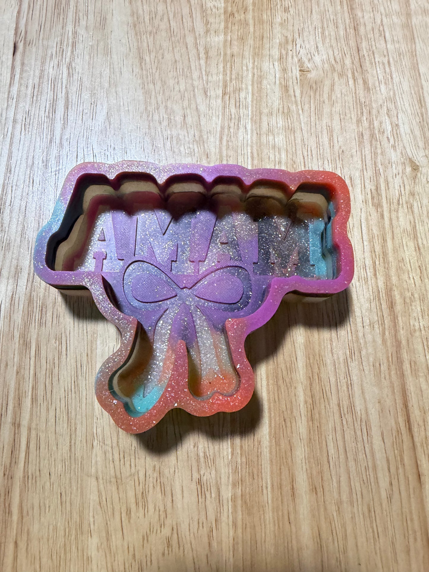 Red River Mold Co mama with large bow