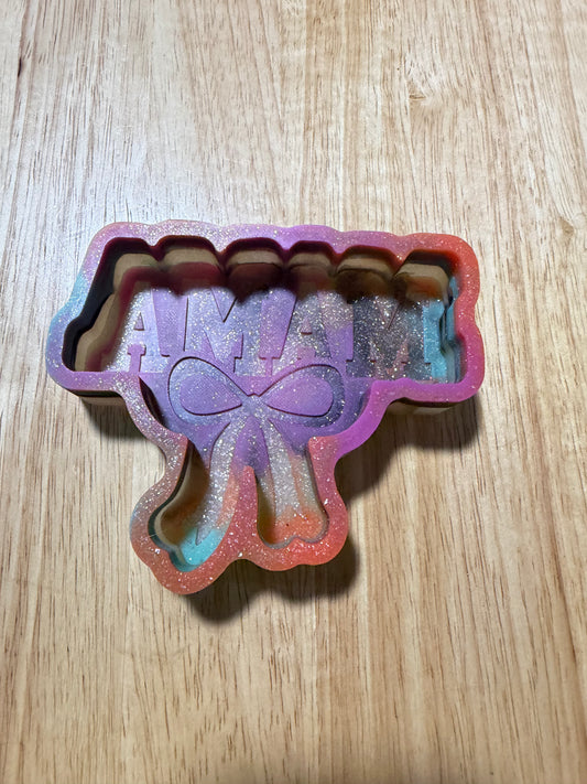 Red River Mold Co mama with large bow